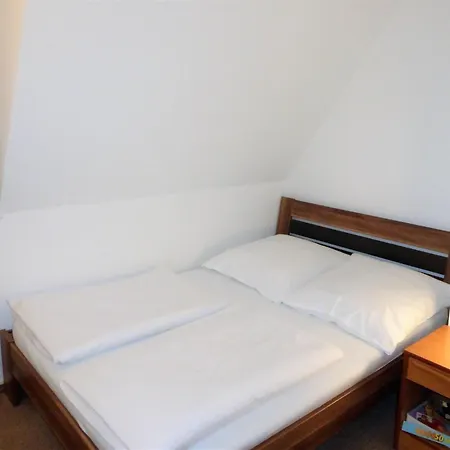Mit Terrasse In Kluetz, Cleaning Included *