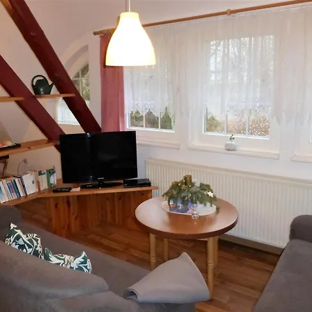 아파트 Mit Terrasse In Kluetz, Cleaning Included *